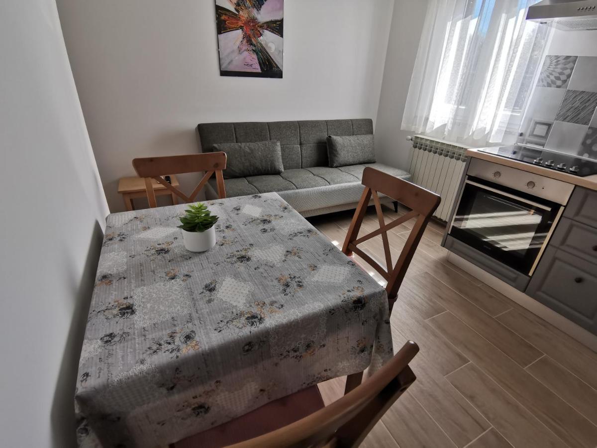 Apartman Marijeta Moscenicka Draga Exterior photo